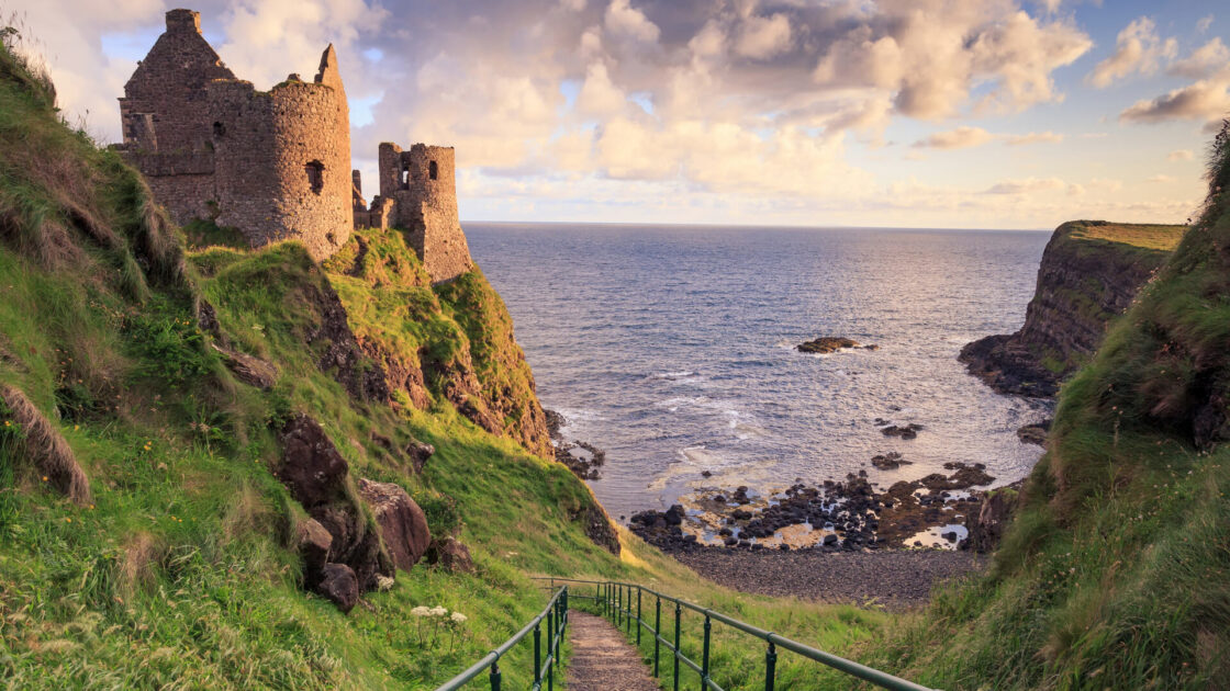 Attractions Dunluce Castle_master